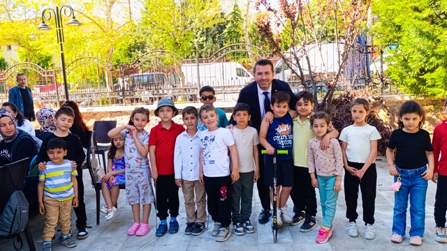 Nallıhan'da minik öğrenciler için kitap okuma etkinliği yapıldı