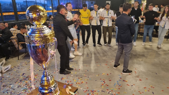 Alaca Gücü Spor, Çorum 1. Amatör Küme Şampiyonluğunu kutladı