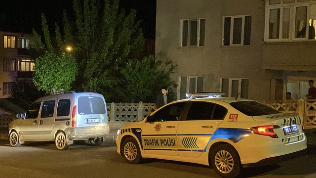 Karabük'te polisin "dur" ihtarına uymayan ehliyetsiz sürücü kovalamacayla yakalandı