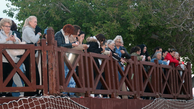 Antalya'da Hıdırellez coşkusu; dilekler denizle buluştu