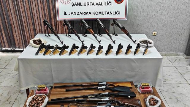 Şanlıurfa'da silah kaçakçılığı operasyonunda 16 şüpheli yakalandı