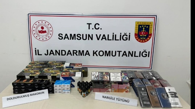Kaçak tütünleri duvara gizlemiş