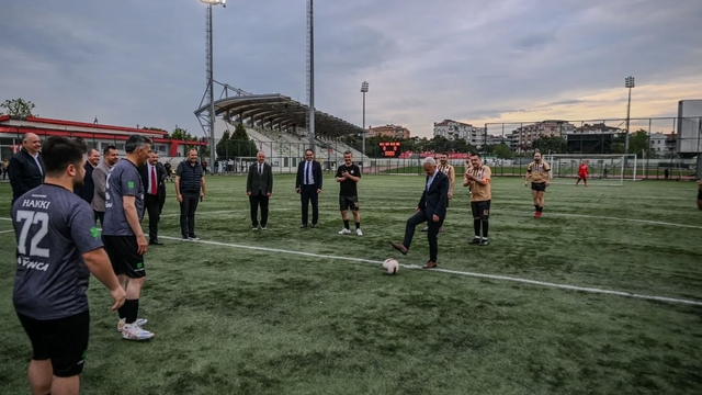 Kırklareli'nde Kurumlar Ligi Futbol Turnuvası başladı
