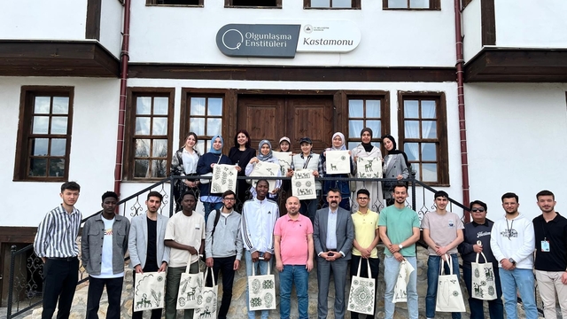 Kastamonu'da yabancı uyruklu öğrenciler bölge kültürünü tanıma fırsatı buldu