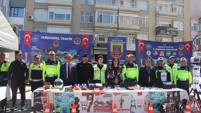 Burdur'da Trafik Haftası etkinliği düzenlendi