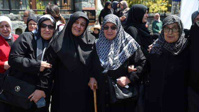 Rize, Giresun ve Artvin'den 296 hacı adayı kutsal topraklara uğurlandı