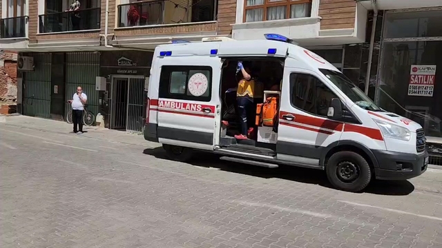 Balıkesir'de bıçaklı kavgada 2 kişi yaralandı