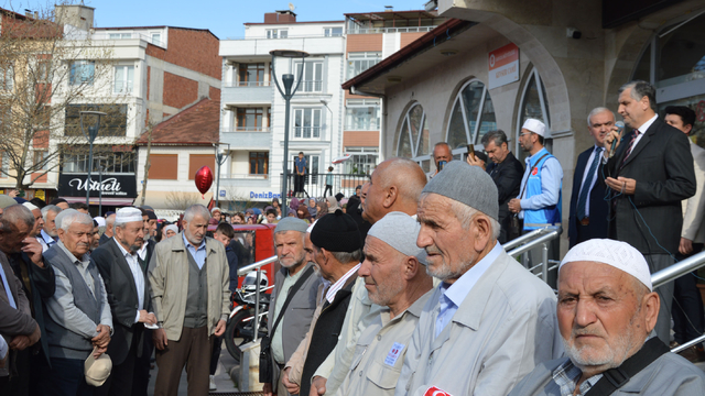 Havza'da hacı adayları uğurlandı