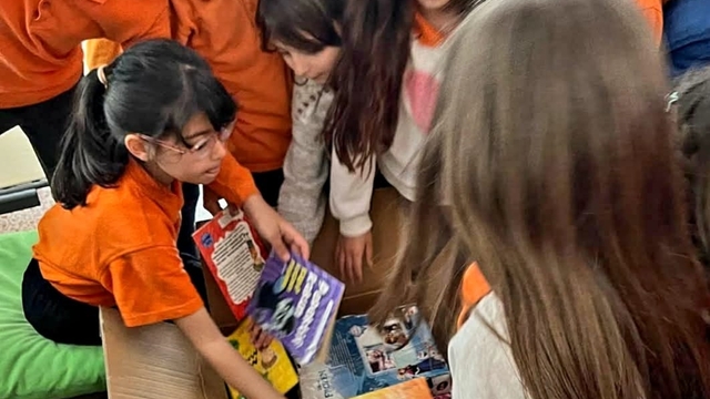 Çanakkale'den Ağrı'ya kitap ve oyunca gönderildi