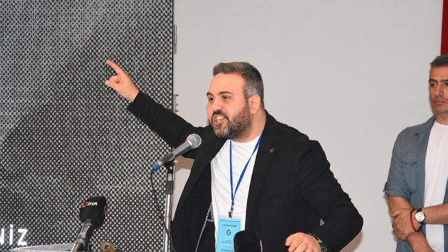 Altay'da eski başkan Ekmekçioğlu'nun ibrası gündeme alındı