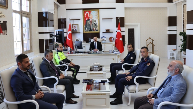 Şarkışla'da Trafik Haftası değerlendirme toplantısı yapıldı