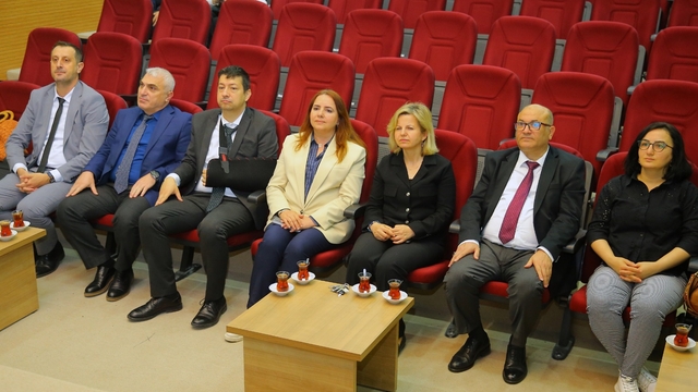 Trakya Üniversitesinde "Psikolojik Dayanıklılık ve Sosyal Medya Bağımlılığı" semineri düzenlendi