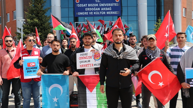 Yozgat'ta üniversite öğrencileri, Gazze ve Doğu Türkistan'a destek için yürüdü