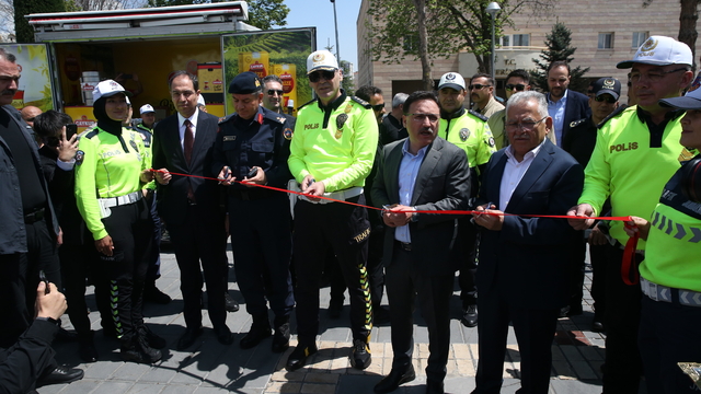 Kayseri'de Karayolu Trafik Güvenliği Haftası etkinliği
