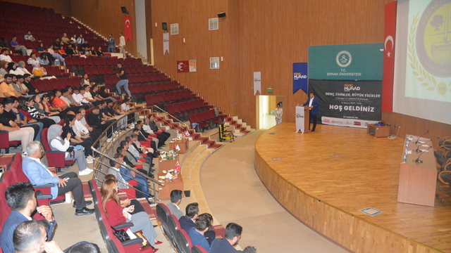 Şırnak'ta öğrencilere yönelik seminer düzenlendi