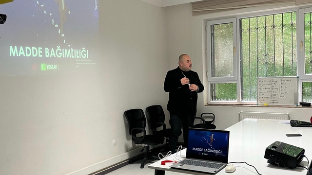 Yeşilay Balıkesir Şubesi tarafından bilgilendirme toplantıları devam ediyor
