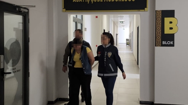 Kocaeli'de evlerden hırsızlık yaptığı iddia edilen 2 zanlı tutuklandı