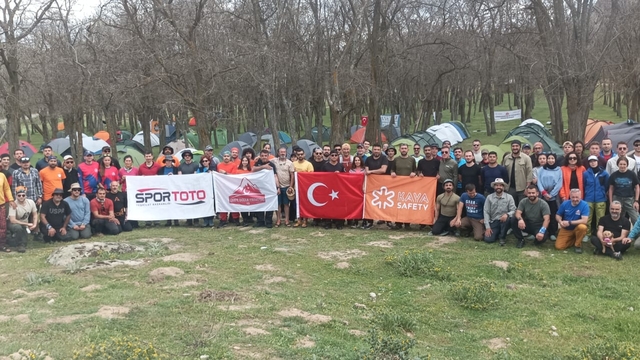 Eskişehir'de "Yaz Dağcılık Eğitimi Kampı" başladı