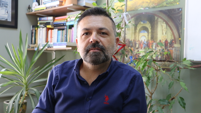 Prof. Dr. Karabekiroğlu: Sınavlar öncesinde evlerde sınavı konuşmayın