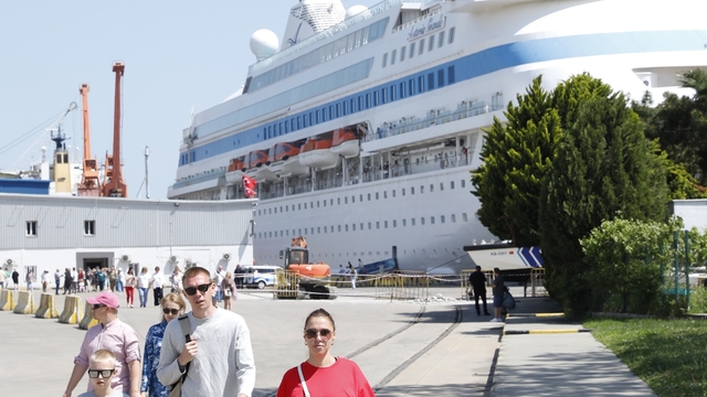"Astoria Grande" kruvaziyeri Samsun'a geldi