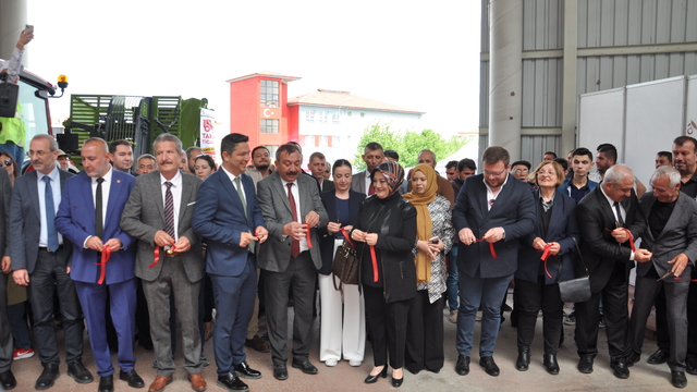 Kütahya'da "15. Tarım, Hayvancılık, Seracılık ve Süt Endüstrisi Fuarı" açıldı