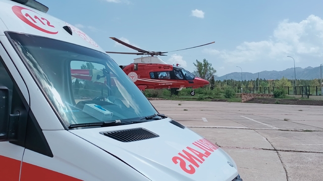 Konya'da hava ambulansı kalp krizi geçiren hasta için havalandı