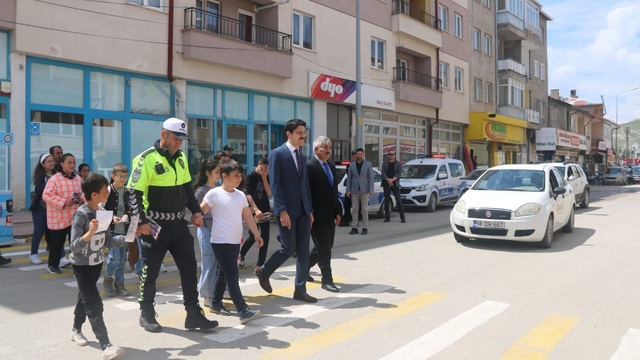 Ulaş'ta Karayolu Güvenliği ve Trafik Haftası kutlandı