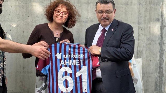 Trabzon Büyükşehir Belediye Başkanı Genç'ten, Mattia Ahmet Minguzzi'nin kabrine ziyaret