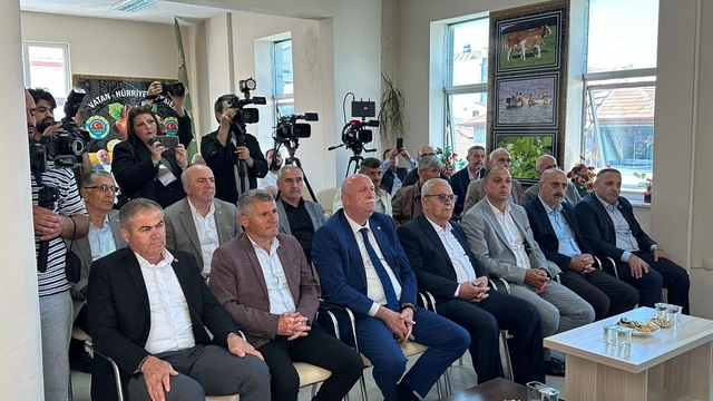 TZOB Genel Başkanı Bayraktar: Su isteyen bazı ürünlerimizi bırakmak zorunda kalacağız