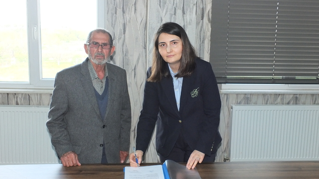 Bahşılı'da hayırsever Osman Yaman'dan eğitime arsa desteği