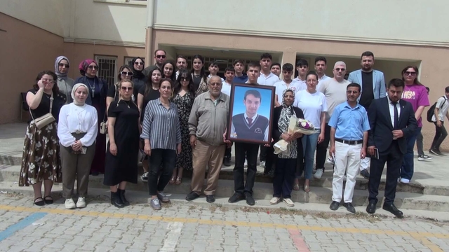 Reyhanlı'daki bombalı saldırıda ölen Oğulcan için okulunda anma töreni