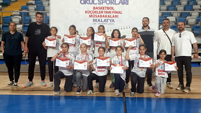 Malatya'da okul sporları basketbol müsabakaları sona erdi