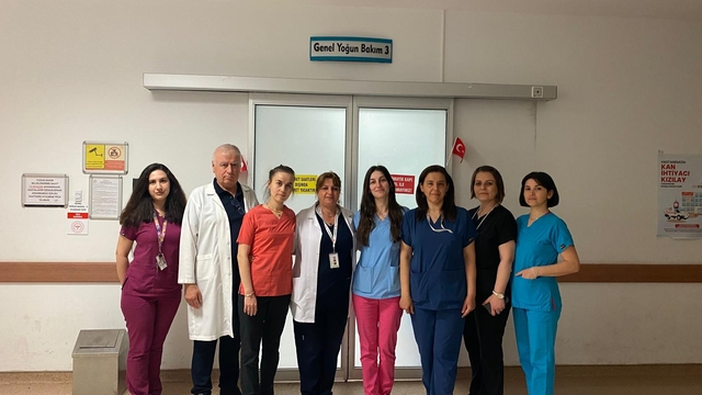 Çanakkale'de beyin ölümü gerçekleşen hastanın organları 3 kişiye umut oldu