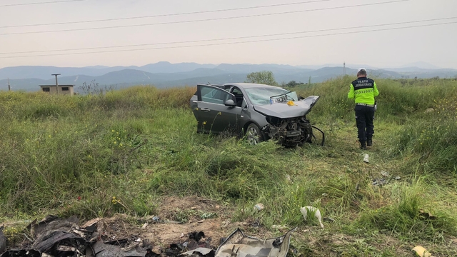 Bilecik'te 2 otomobille motosikletin çarpıştığı kazada 1 kişi yaralandı, 3 kişi öldü