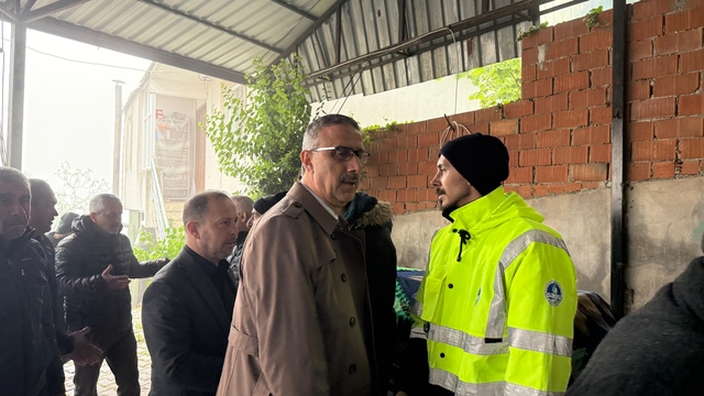 Traktörün altında kalan Aysima, aracı kullanmak istemiş (2)