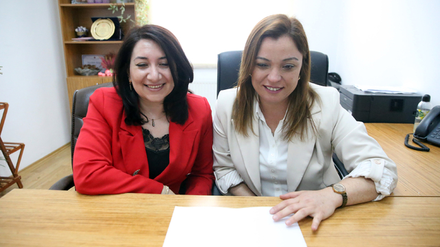 Eğitim yöntemleri farklı da olsa kadınlarda kanserle ilgili farkındalık artıyor