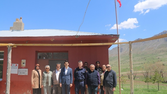 Ulaş Kaymakamı Eskimez, köyleri ziyaret etti
