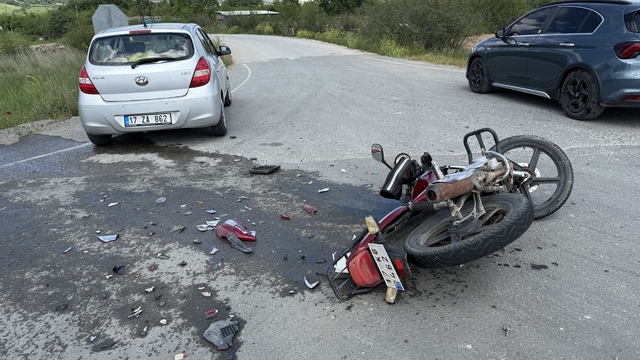 Çan'da otomobille motosiklet çarpıştığı kazada 1 kişi yaralandı
