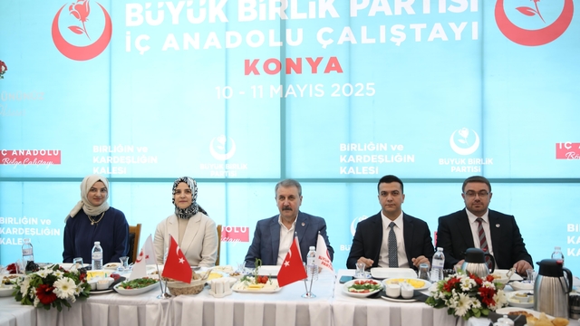 BBP Genel Başkanı Destici, Konya'da gazetecilerle buluştu: