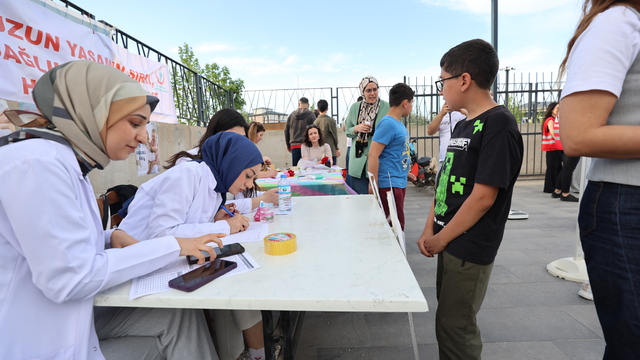 Iğdır'da "İdeal Kilonu Öğren, Sağlıklı Yaşa" etkinliği düzenlendi
