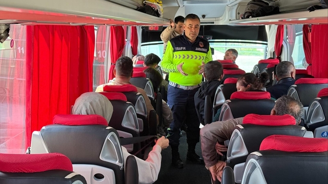 Van'da farklı suçlardan aranan 105 şüpheli yakalandı