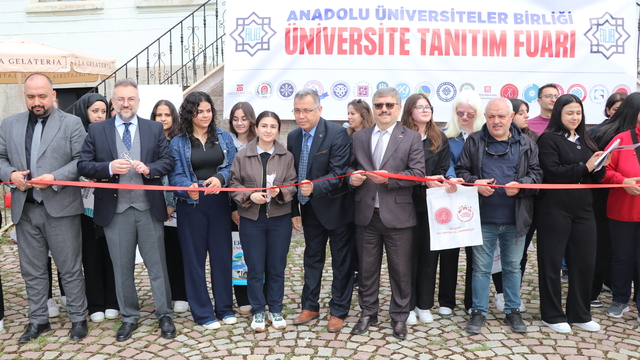 Yozgat'ta Üniversite Tanıtım Fuarı düzenlendi