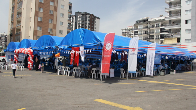 Erdemli'de Hafızlık Kur'an Kursu yararına kermes düzenlendi