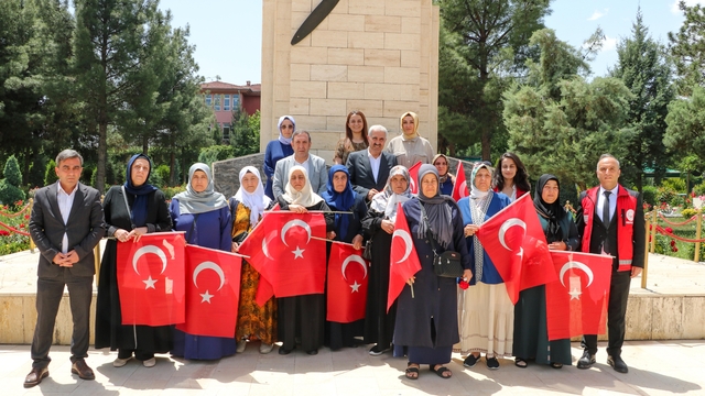 Diyarbakır'da "Anneler Günü" dolayısıyla etkinlik yapıldı