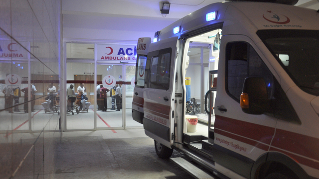 Gaziantep'te otomobil ile motosiklet çarpıştı:1 yaralı