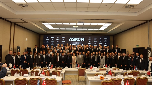 ASKON Antalya Şube Başkanı Kacar'a "İşbirliği ve Ortaklık Başarı" ödülü