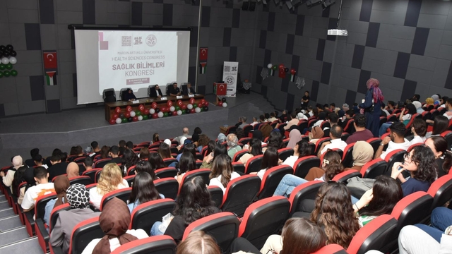 Mardin'de "Gazze ve Sağlık" paneli düzenlendi
