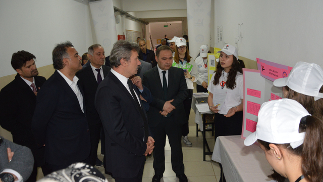 Havza'da 4006 TÜBİTAK Bilim Fuarı açıldı