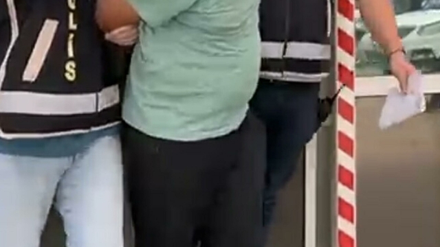 Anne ve 2 çocuğunun öldüğü yangında itfaiyeci baba ile olay sonrası nişanlandığı hemşireye gözaltı (2)