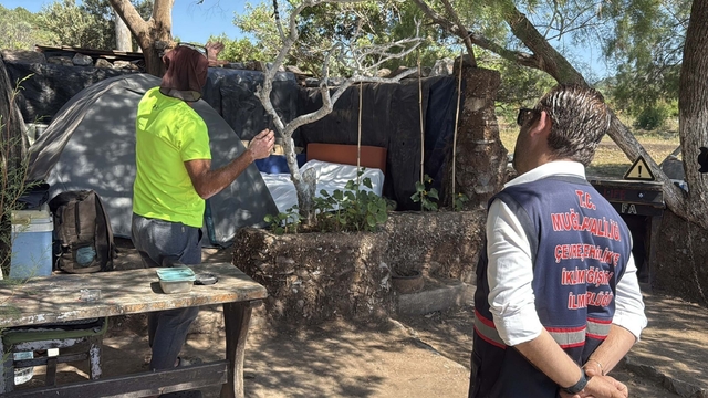 Doğal SİT alanına kaçak yapı yaptı; 'kamp yapıyordum' dedi